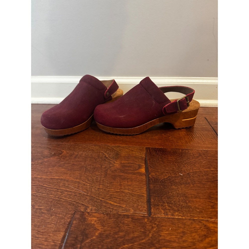 White Mountain Being Burgundy Suede Leather Slingback Clogs W32527 Size 8M